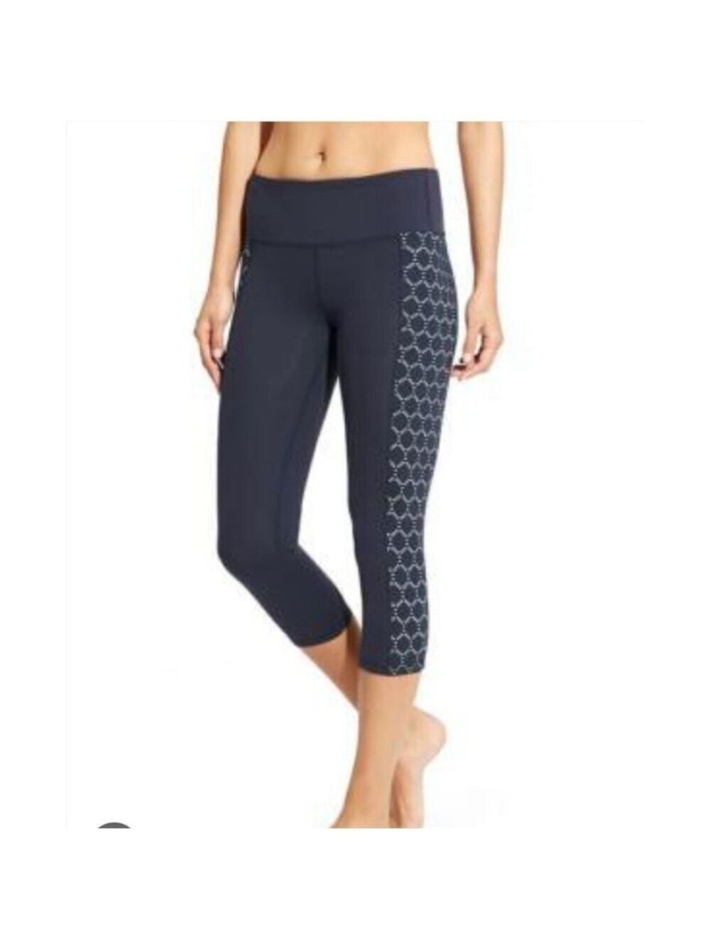 Women's Athleta Chaturanga Cropped Eyelet Leggings Size S Dark Navy Blue